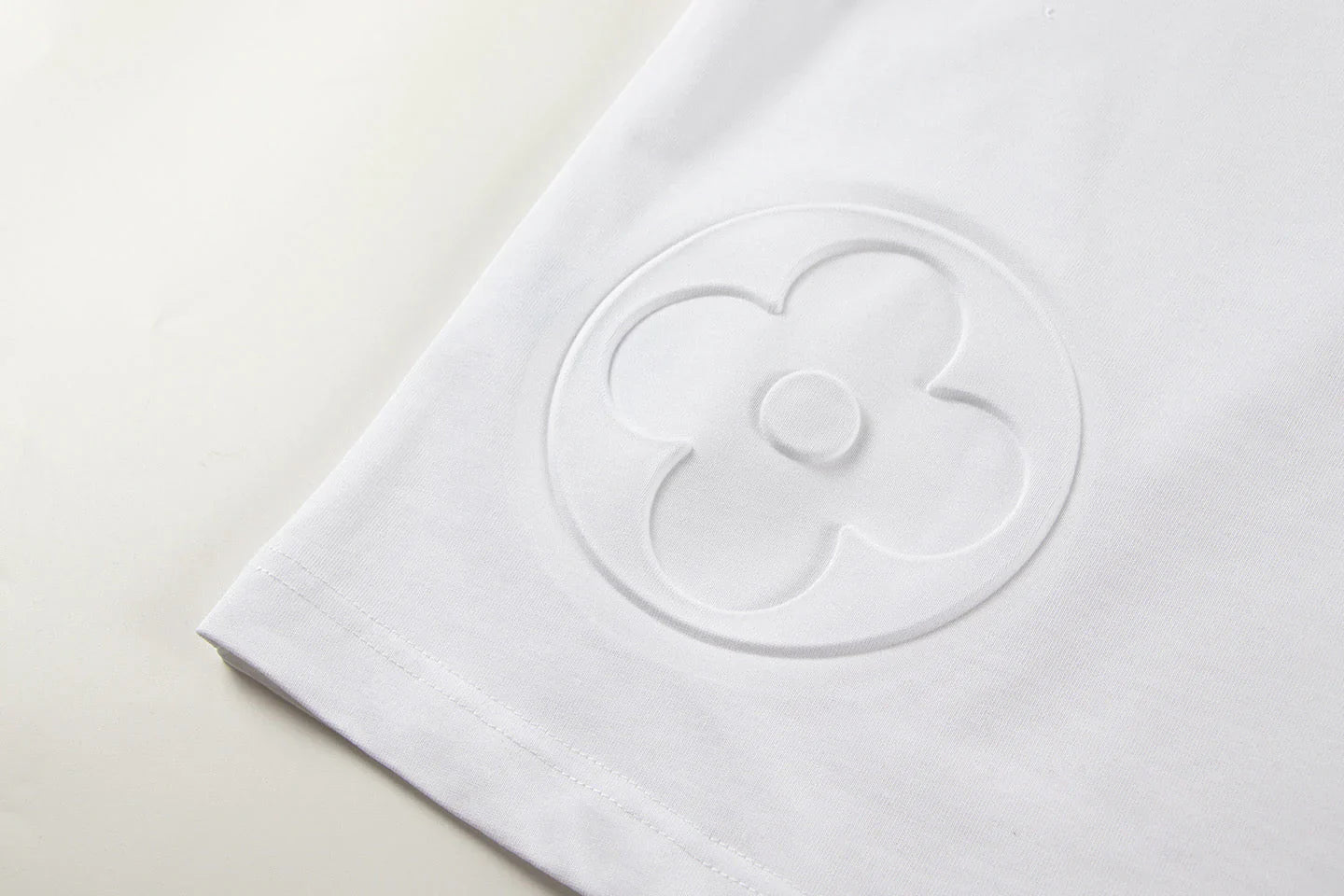 0205 New high quality feature printed T-shirt